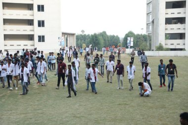 Kolaj Kampüsündeki Tıp Öğrencileri 6 Mart 2022 Hyderabad Hindistan