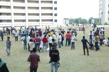 Kolaj Kampüsündeki Tıp Öğrencileri 6 Mart 2022 Hyderabad Hindistan