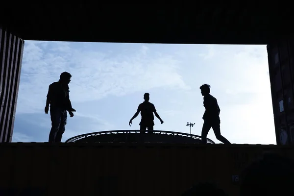 Silhouette Professional Gymnast Jumping Trampoline — Stock Photo, Image