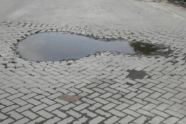 Acqua Una Strada Tegole — Foto Stock