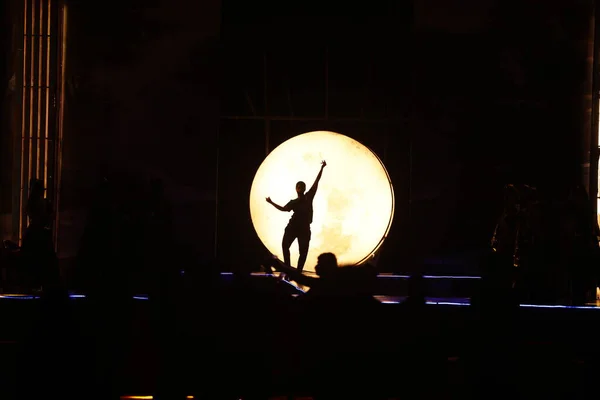 Danser Silhouet Het Maanlicht — Stockfoto