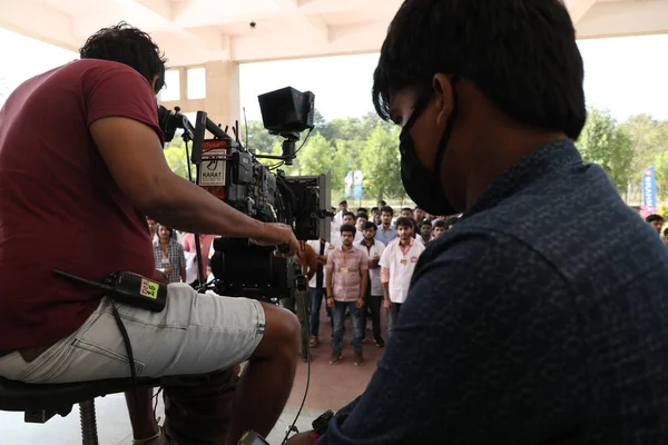 Filmcrew Silhouette Bei Der Arbeit Hyderabad Indien März 2022 — Stockfoto