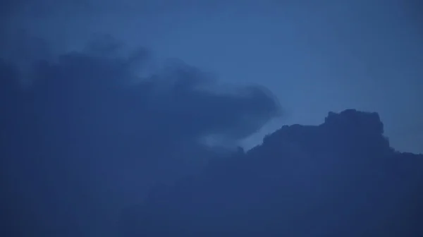 Felhők Holdfényben — Stock Fotó