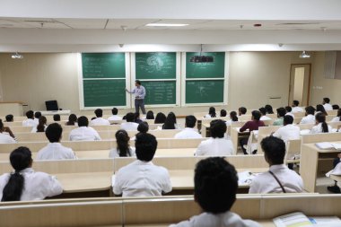 6 Mart 2022 Hyderabad Hindistan Tıp Fakültesi
