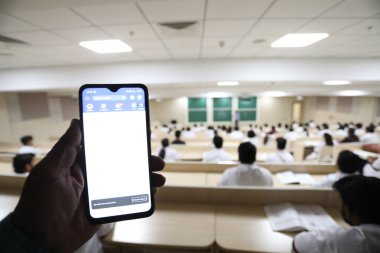 Hyderabad Kolajında Akıllı Telefon Uygulamaları 6 Mart 2022