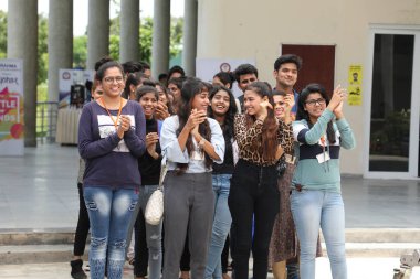 Kolaj Kampüsündeki Tıp Öğrencileri 6 Mart 2022 Hyderabad Hindistan