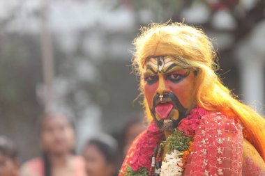 Hint Geleneksel Dansçılar, 6 Mart 2022 'de Hyderabad Karnavalı' nda kılık değiştirdiler.