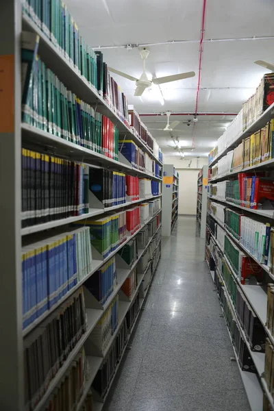 Böcker Collage Library Hyderabad Indien Mars 2022 — Stockfoto