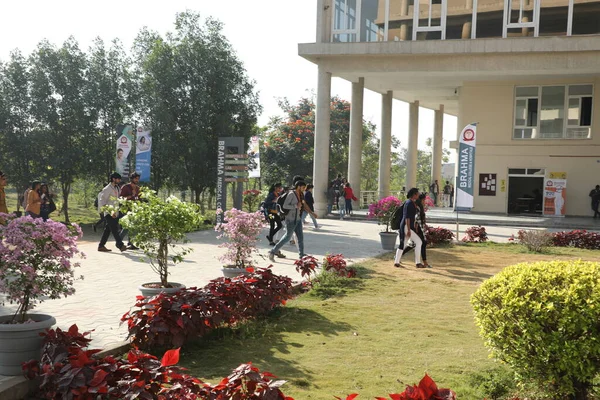 Estudantes Medicina Campus Colagem Março 2022 Hyderabad Índia — Fotografia de Stock