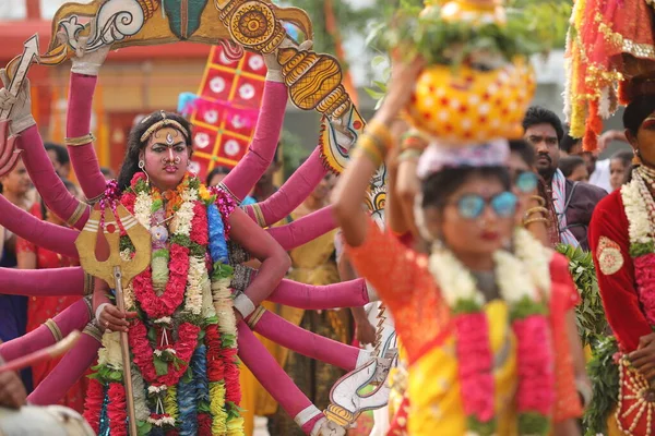 Danseurs Traditionnels Indiens Tenue Carnaval Hyderabad Inde Mars 2022 — Photo