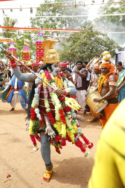 Indiai Hagyományos Táncosok Egy Öltözékben Hyderabad India Március 2022 — Stock Fotó