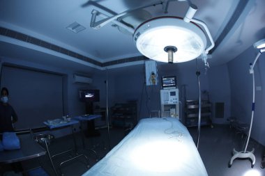 Operasyon Salonunda Ekipman