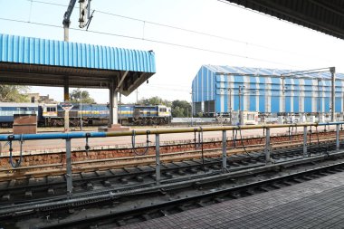 Hyderabad İstasyonu 'nda tren 5 Mart 2022