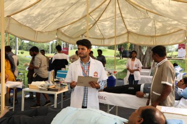 Hyderabad kırsalındaki Kan Bağışı Kampı 6 Mart 2022