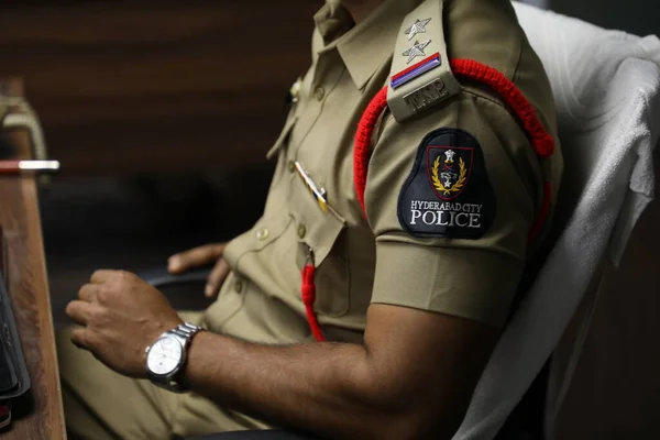 Policía India Vestido Cerca — Foto de Stock