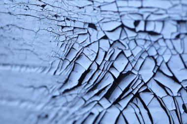 Kulübedeki hasarlı eski lastik dokusu