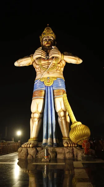 Posąg Boga Świątyni — Zdjęcie stockowe