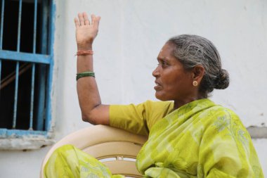 20 Mayıs 2022 Hyderabad Hindistan 'da Hintli Yaşlı Kadınlar