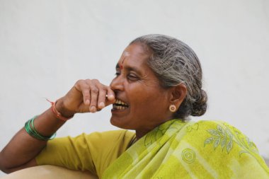 20 Mayıs 2022 Hyderabad Hindistan 'da Hintli Yaşlı Kadınlar