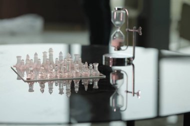 Masadaki Satranç Paraları