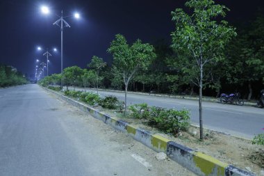 Boş Katran Yolu Gecesi