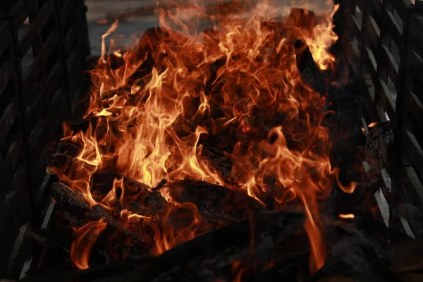 Pożar Hinduskim Miejscu Kremacji — Zdjęcie stockowe