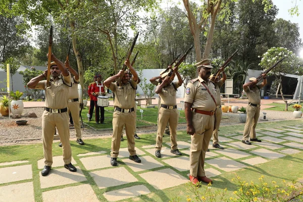 Honra Polícia Indiana Cremação Pessoa Famosa Hyderabad Índia 1St Jun — Fotografia de Stock