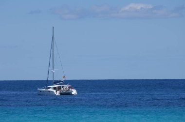 Denizdeki Sürat Teknesi