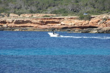 Denizdeki Sürat Teknesi