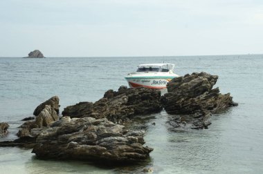 Denizdeki Sürat Teknesi