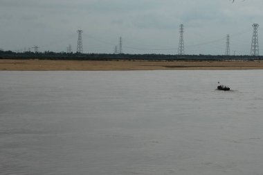 Teknedeki balıkçılar