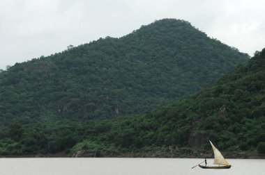 Teknedeki balıkçılar