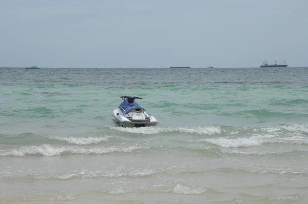 Vespa Agua Mar Tropical — Foto de Stock