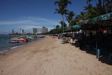 Plajdaki park tekneleri