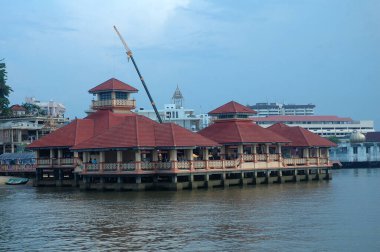 Plajdaki park tekneleri