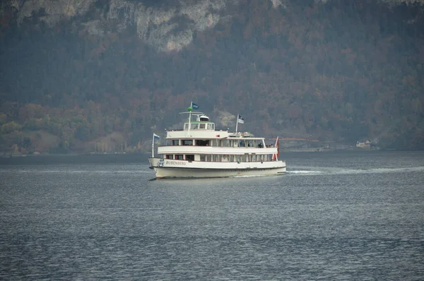 yolcu gemisi denizde