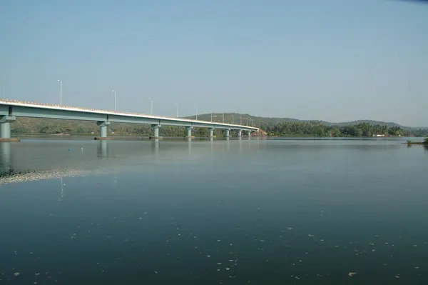 Bro Genom Floden Indien — Stockfoto
