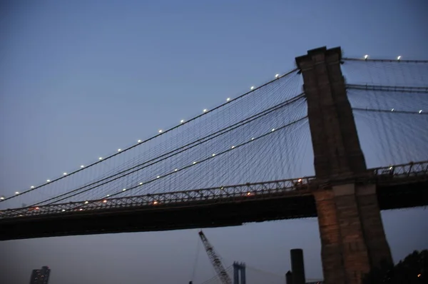 橋の上の照明装飾 — ストック写真
