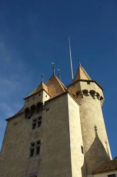 Utanför Ett Slott Europa — Stockfoto