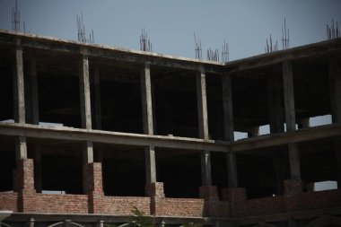 İnşaat binasının dışı.