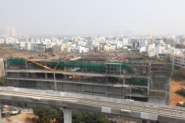 İnşaat binasının dışı.