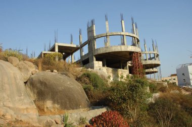 İnşaat binasının dışı.