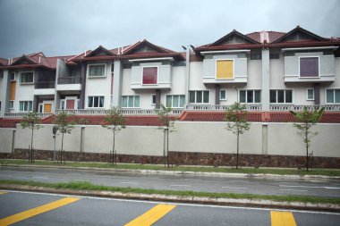 Modern Binanın Dışı