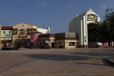 Modern Binanın Dışı