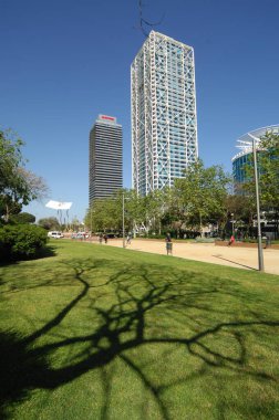 Modern Binanın Dışı