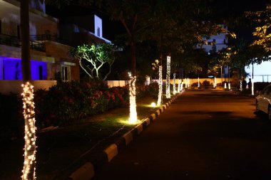 Modern Binanın Dışı