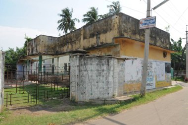 Modern Binanın Dışı