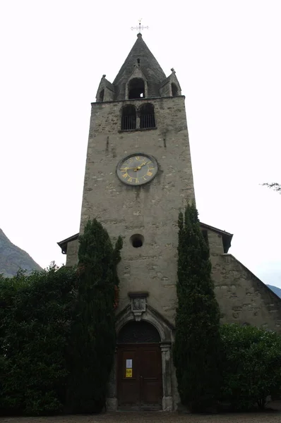 Buitenkant Van Een Kerk — Stockfoto