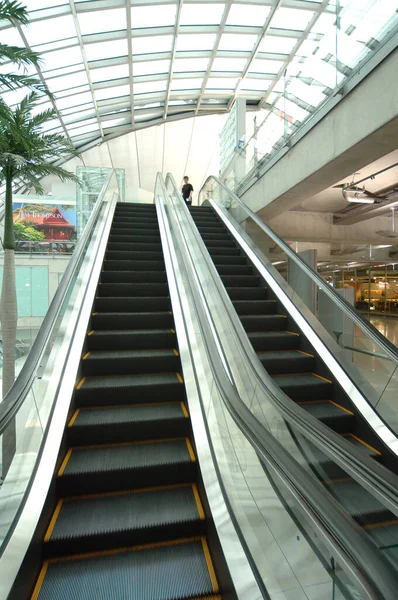 Rolltreppen Der Mall — Stockfoto