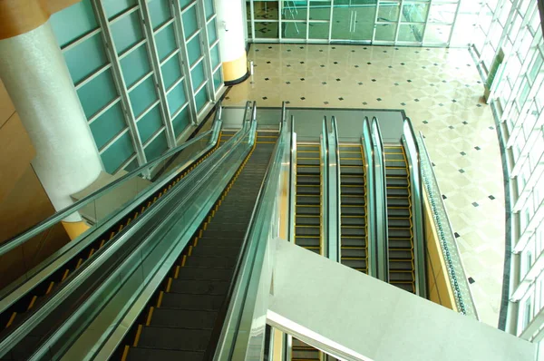 Lépcsőház Épületben — Stock Fotó